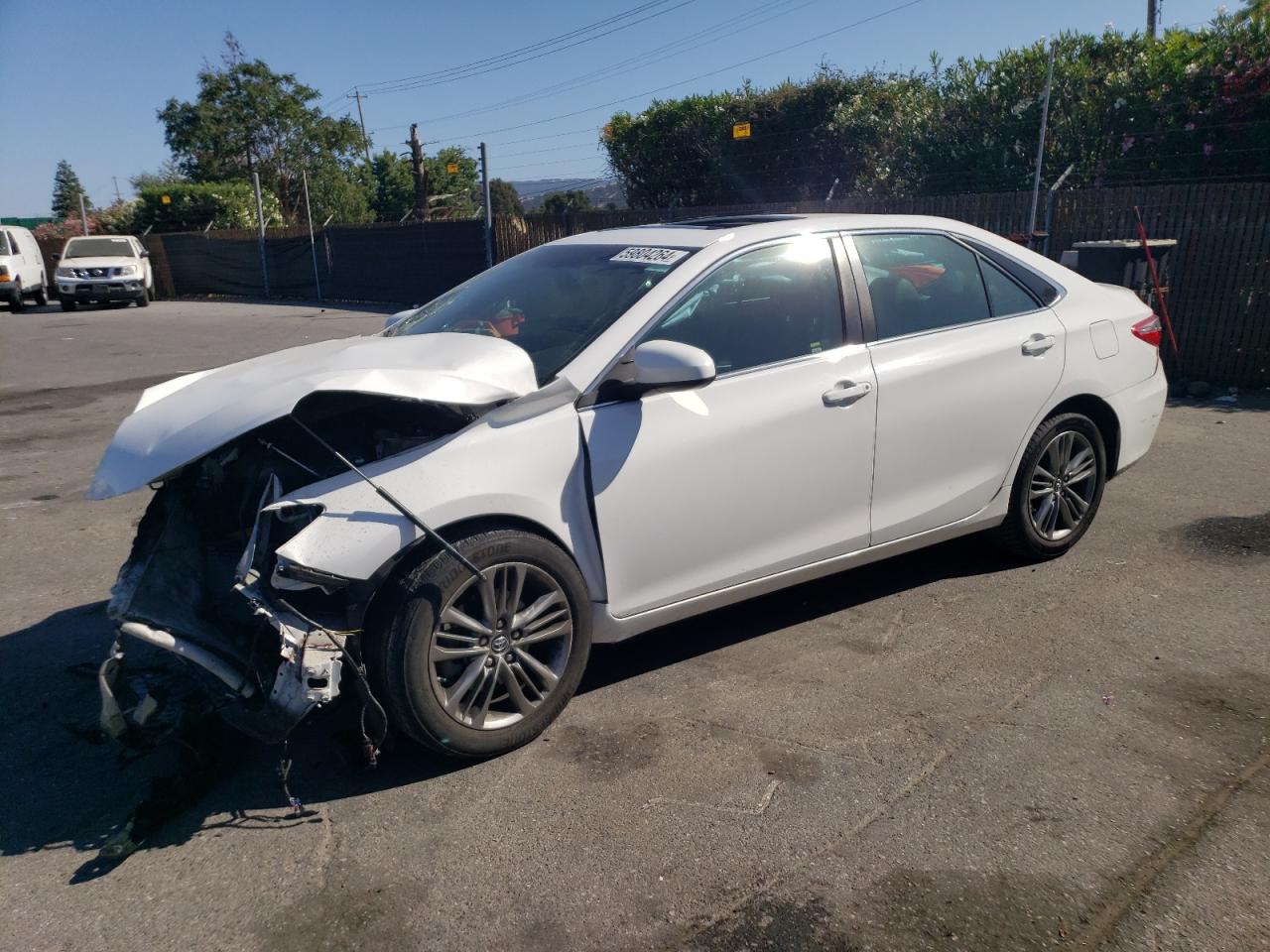 4T1BF1FK7HU449830 2017 TOYOTA CAMRY - Image 1