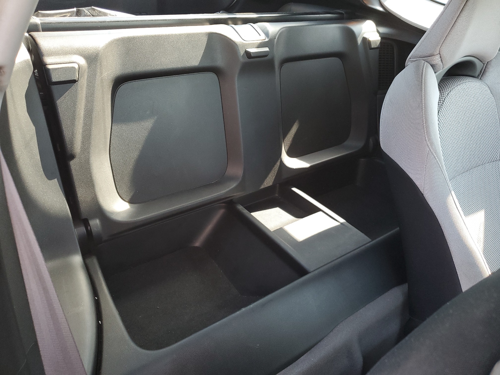 JHMZF1D47BS009454 2011 Honda Cr-Z