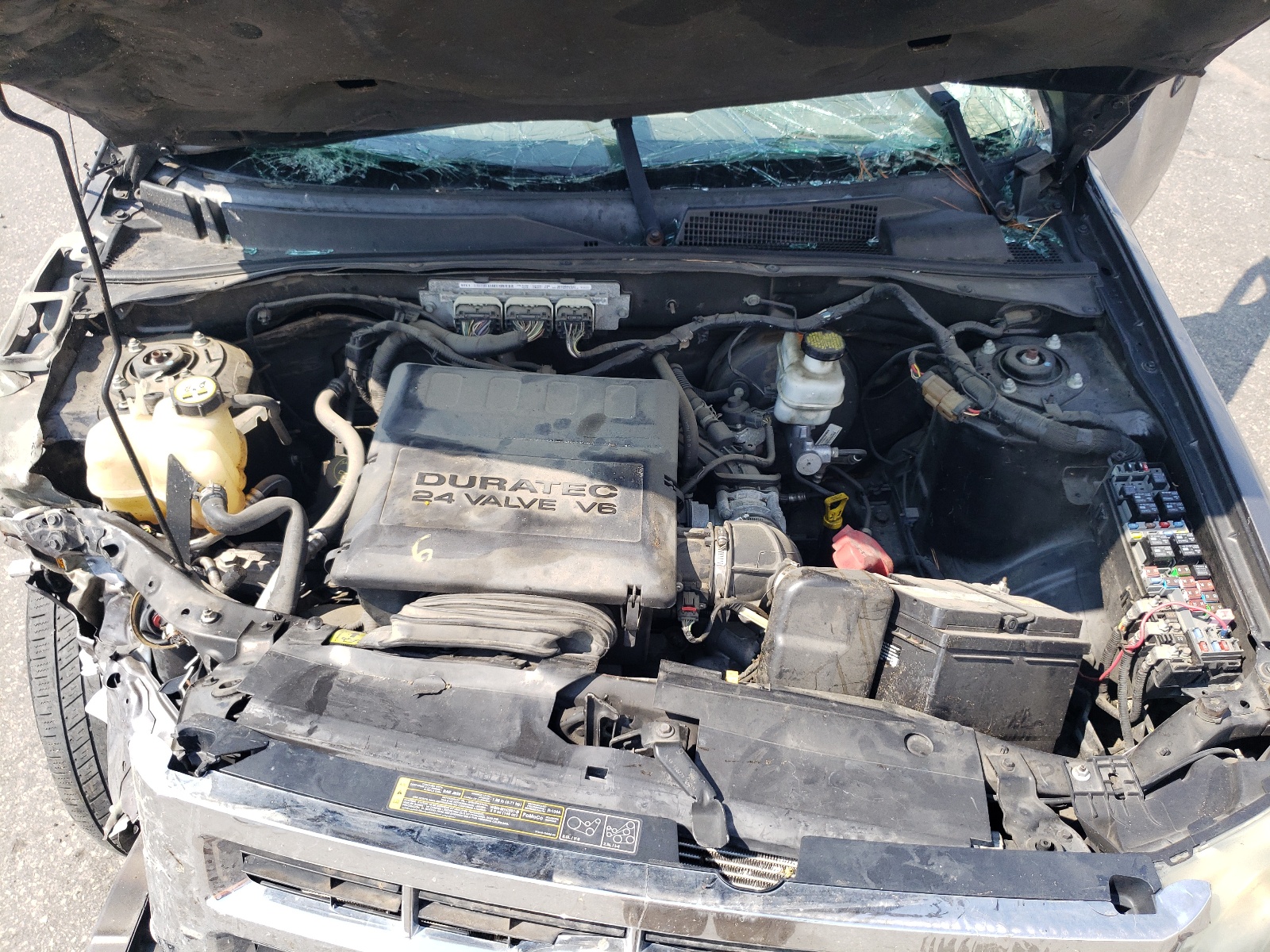 1FMCU0DG3AKC44476 2010 Ford Escape Xlt