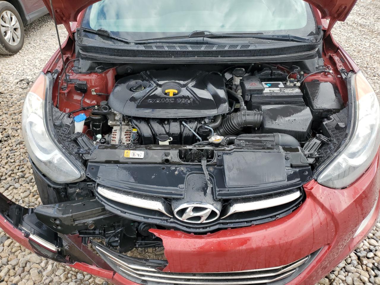 2013 Hyundai Elantra - Image 11