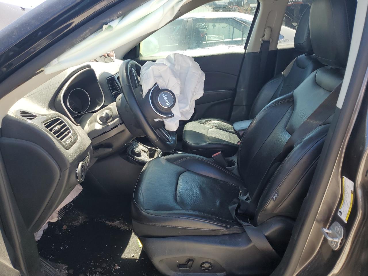 2018 Jeep Compass Limited VIN: 3C4NJDCB0JT283494 Lot: 57812054