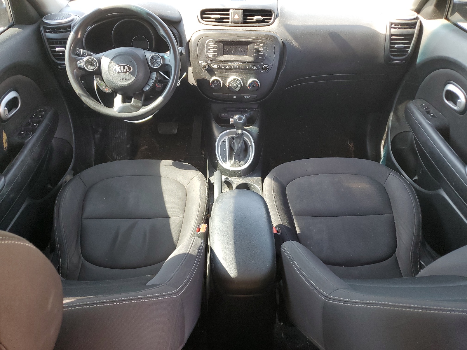 KNDJN2A20G7300382 2016 Kia Soul