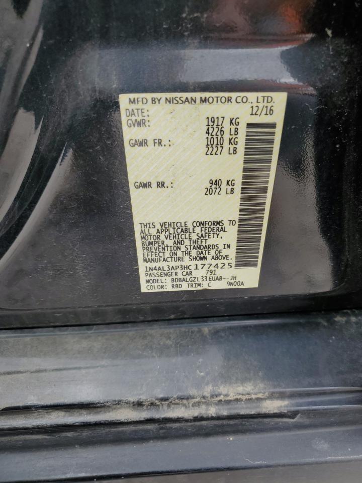 2017 Nissan Altima - Image 12