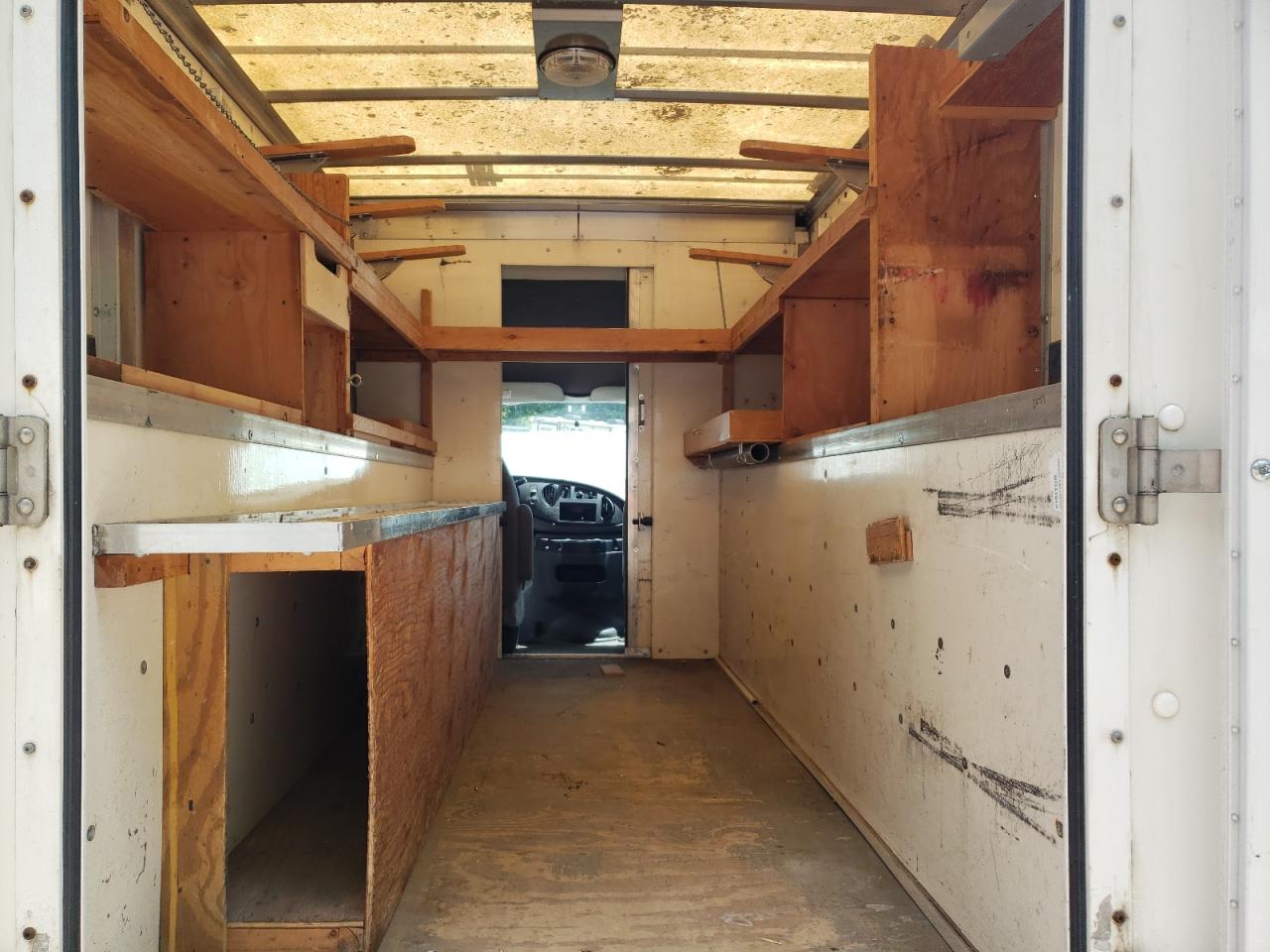 2006 Ford Econoline E350 Super Duty Cutaway Van VIN: 1FDSE35L76HA65836 Lot: 58135784