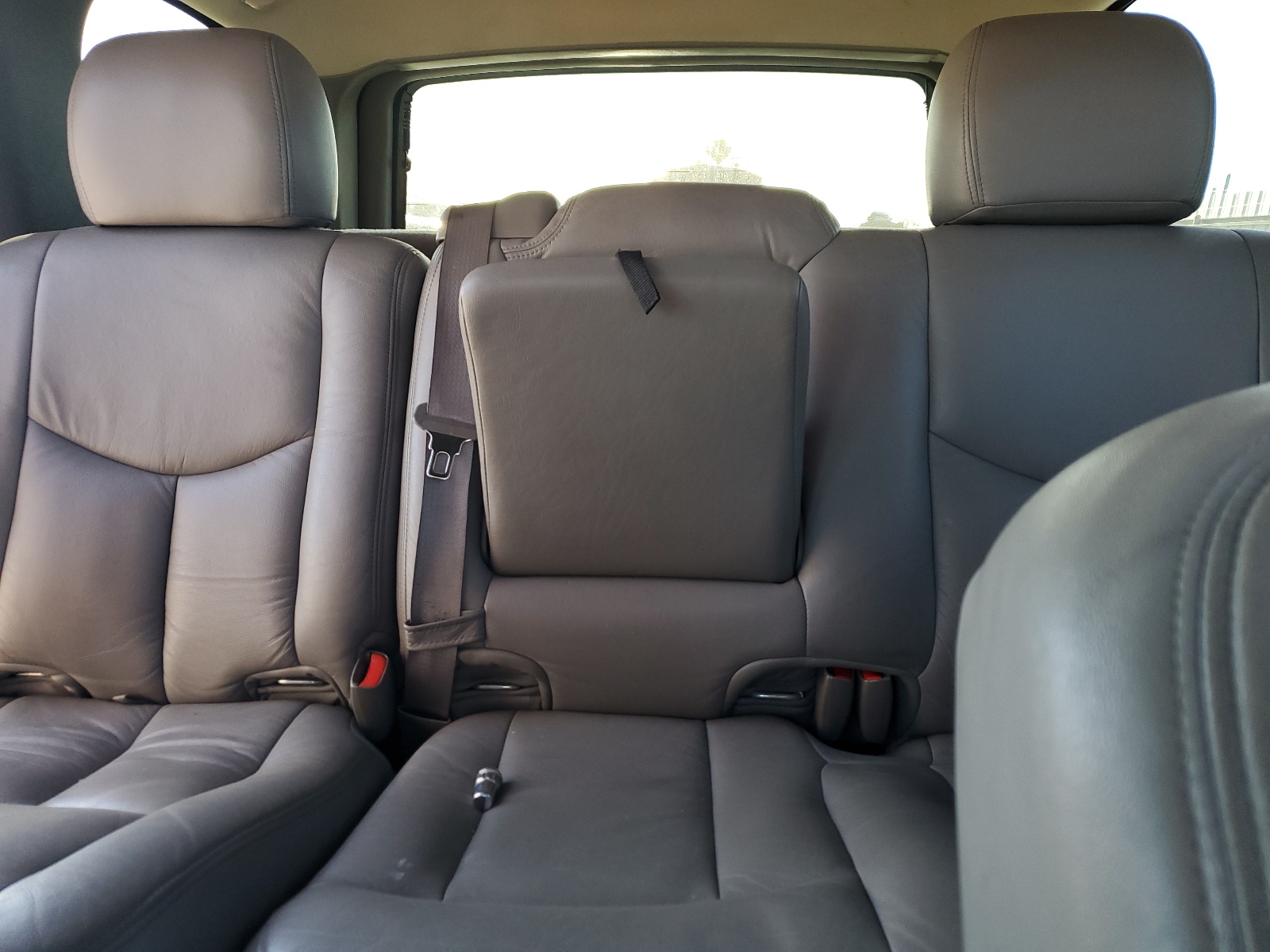 1GNEC13V63J150906 2003 Chevrolet Tahoe C1500