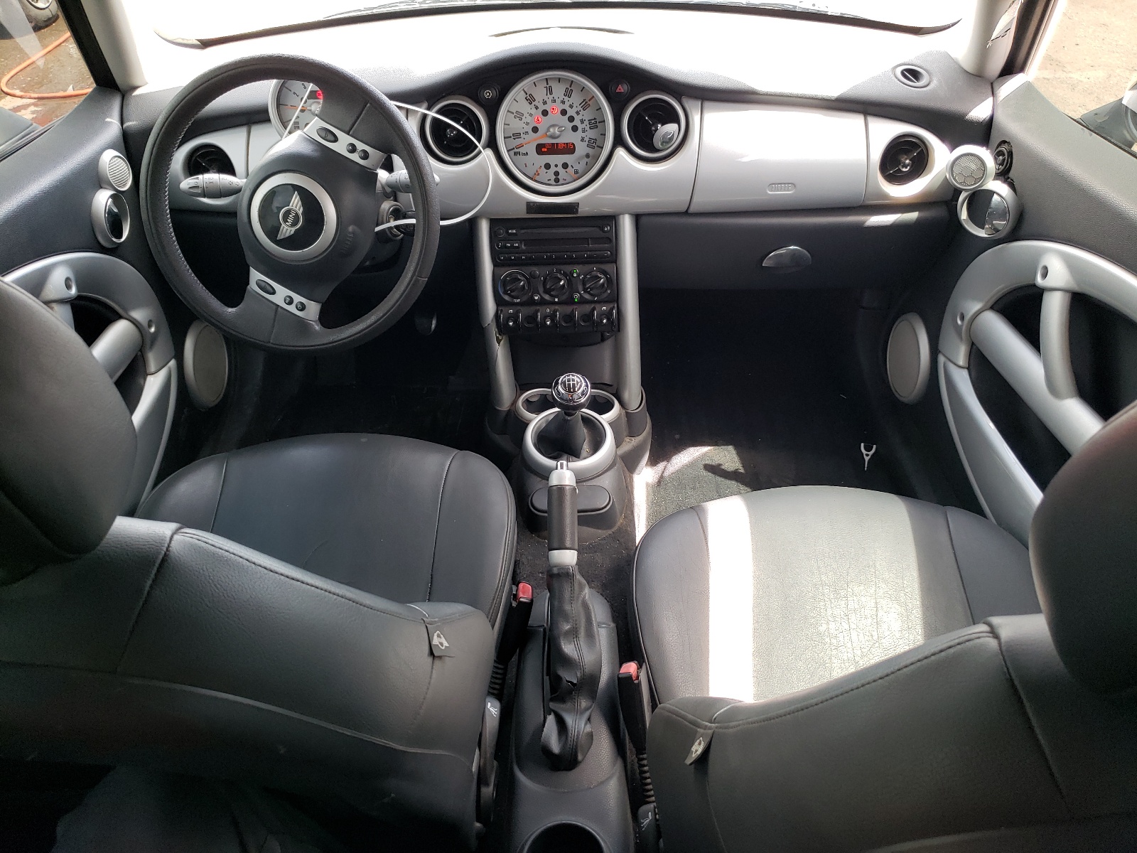 WMWRC334X3TC41257 2003 Mini Cooper