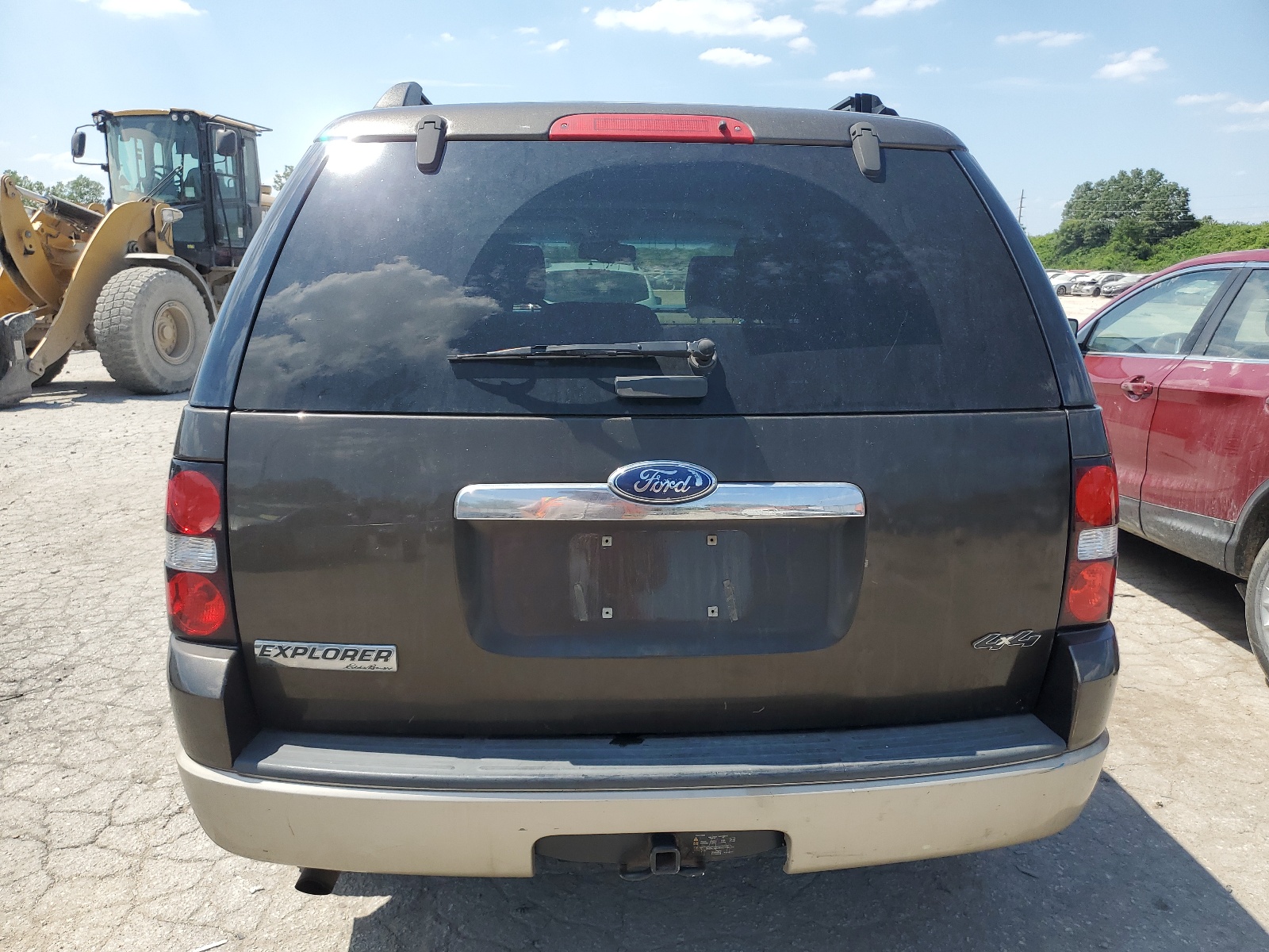 1FMEU74E98UA01432 2008 Ford Explorer Eddie Bauer