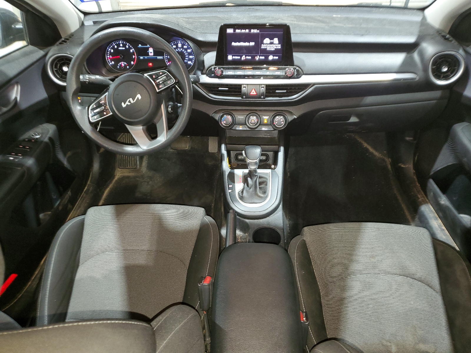 3KPF24AD3NE445800 2022 Kia Forte Fe