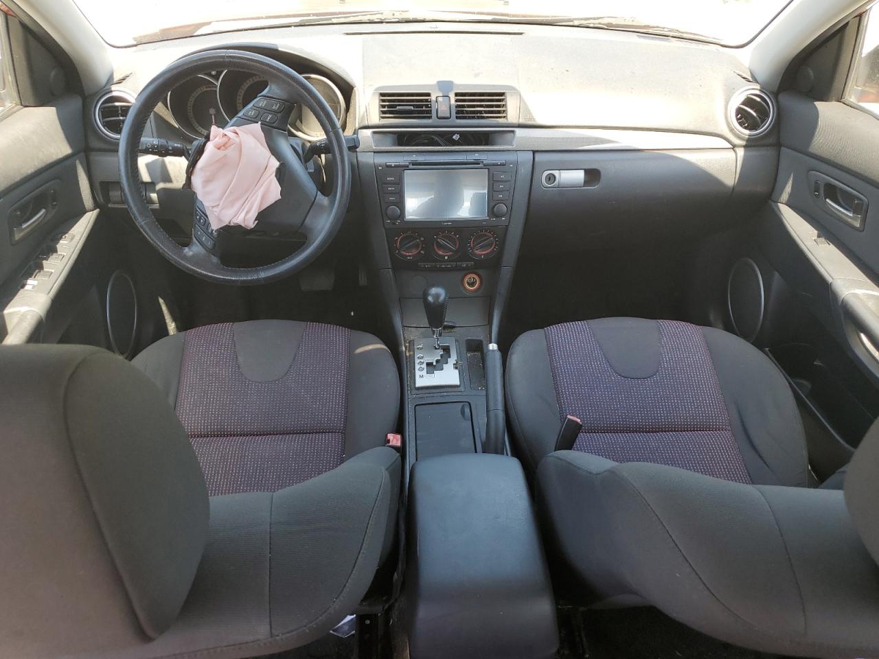 2004 Mazda 3 Hatchback VIN: JM1BK143641107079 Lot: 58393974