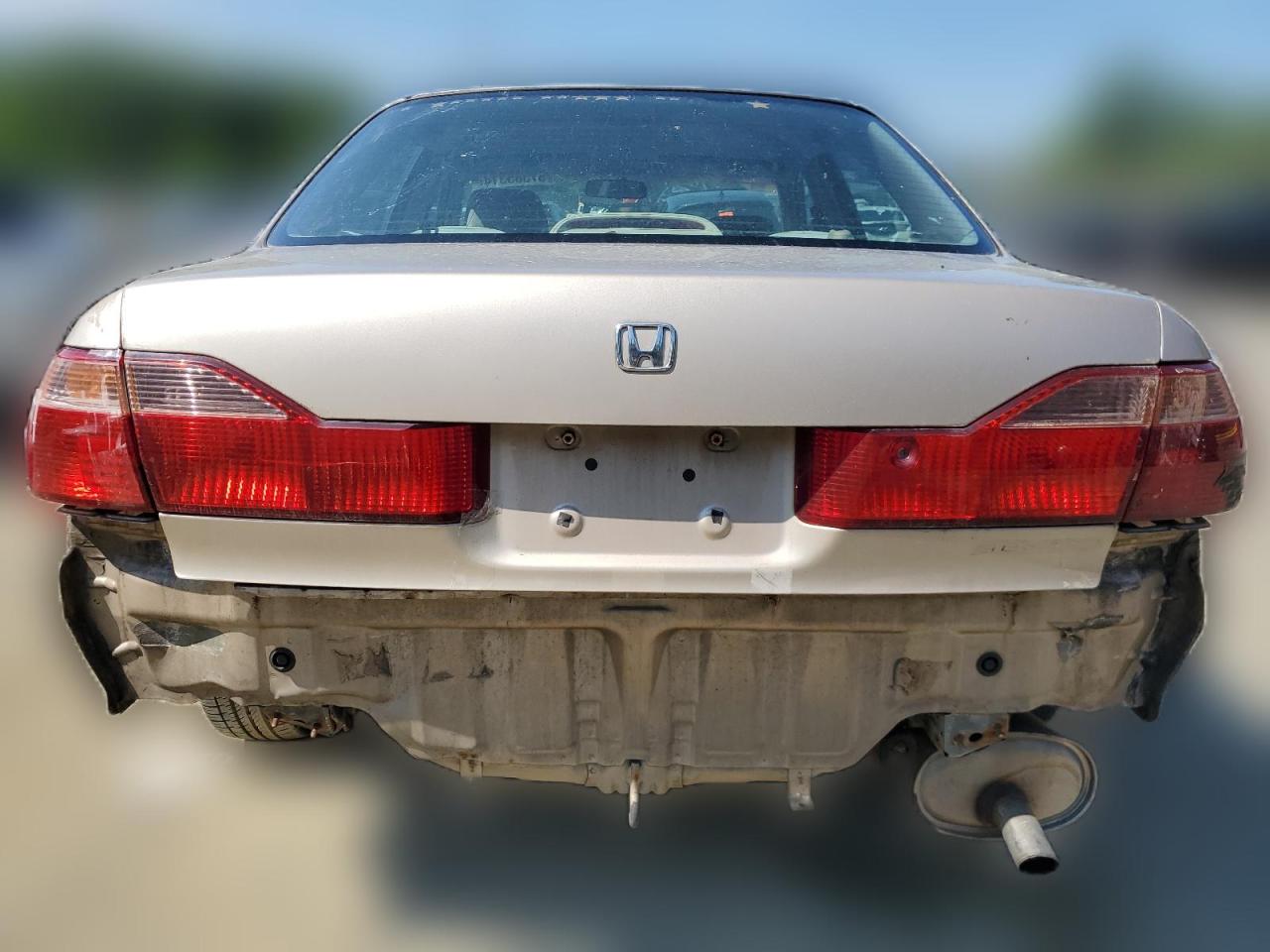 2000 Honda Accord Lx VIN: 1HGCG6654YA066640 Lot: 57385314