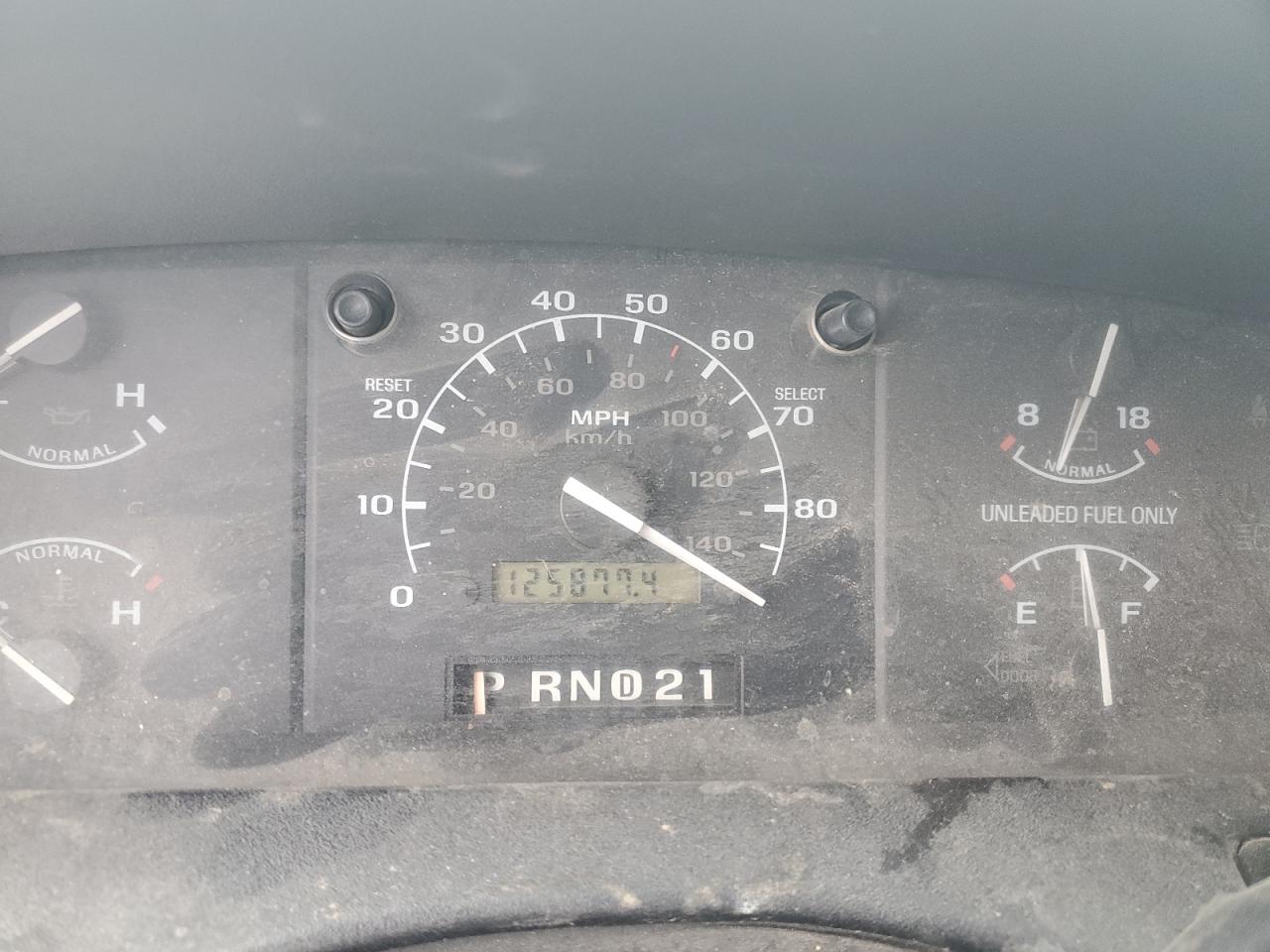 1993 Ford F350 VIN: 2FTJW35H4PCB36881 Lot: 57949924