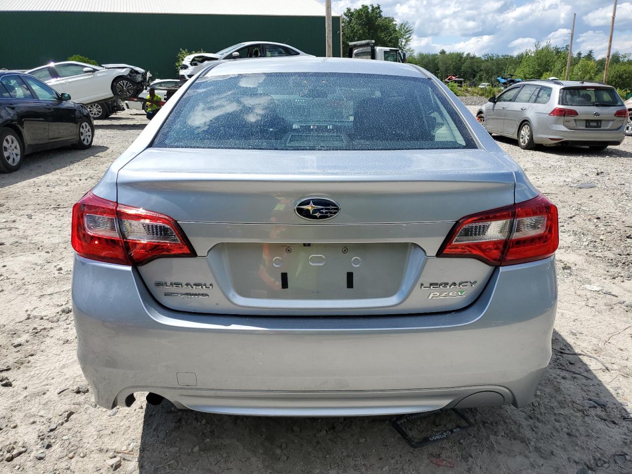 4S3BNAA62F3045869 2015 Subaru Legacy 2.5I