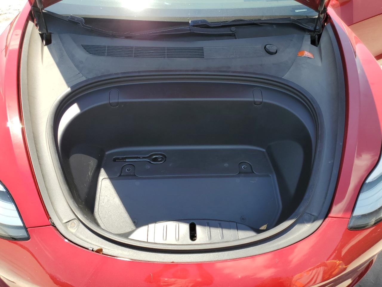 5YJ3E1EA3KF411435 2019 Tesla Model 3