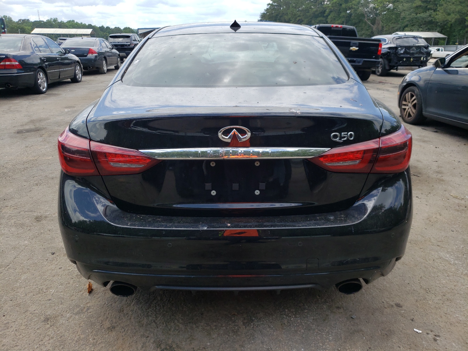 JN1EV7APXJM364497 2018 Infiniti Q50 Luxe