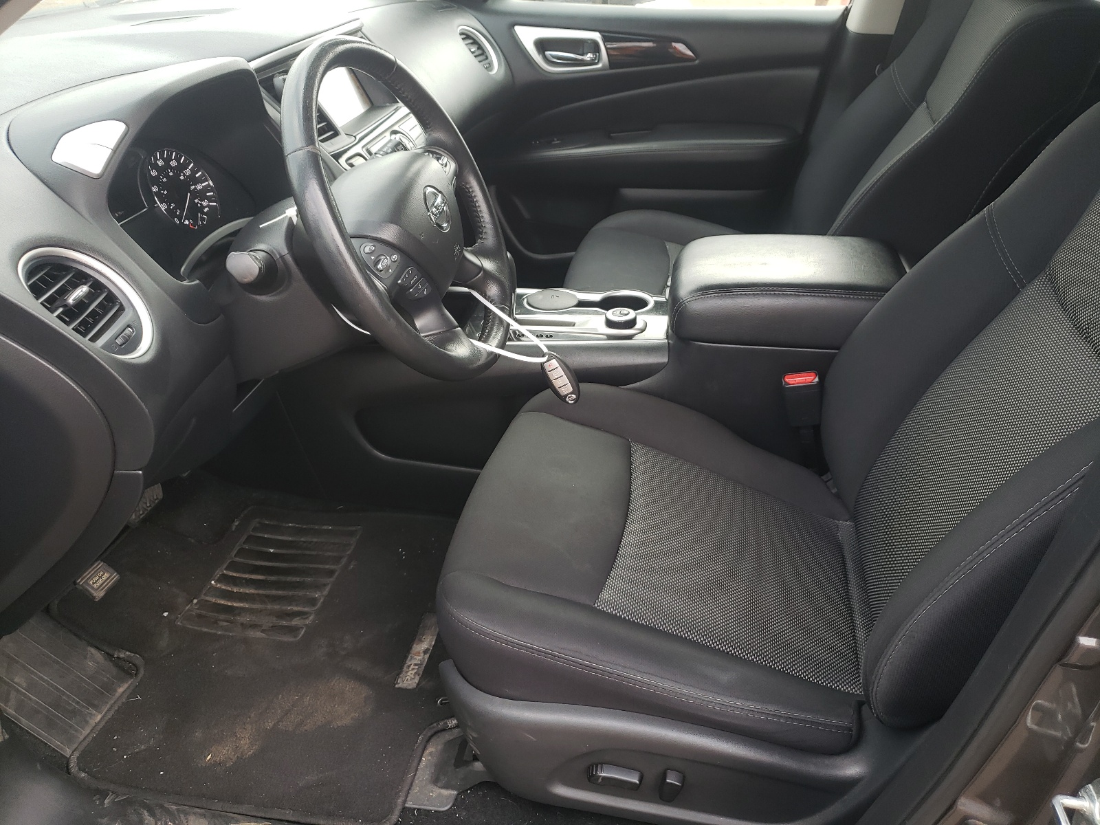 5N1DR2MM9KC598733 2019 Nissan Pathfinder S