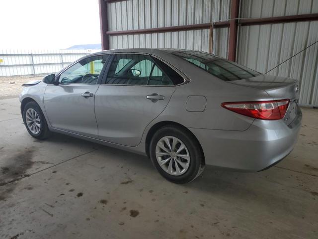 Седани TOYOTA CAMRY 2017 Сріблястий