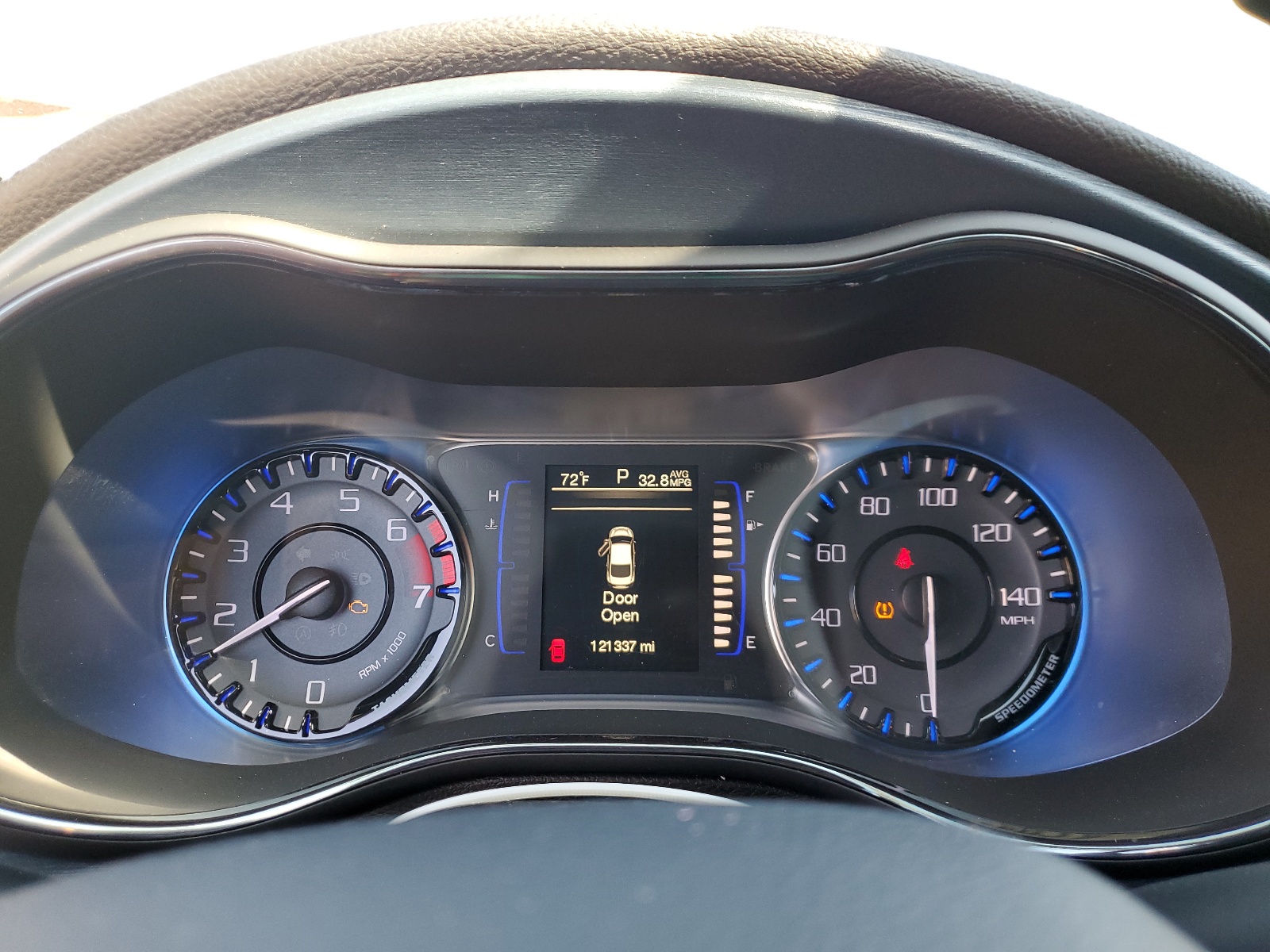 1C3CCCBB2FN590576 2015 Chrysler 200 S