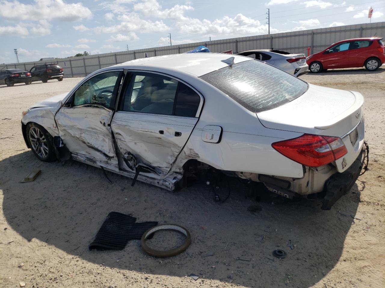 2012 Hyundai Genesis 3.8L VIN: KMHGC4DD4CU192963 Lot: 59412314