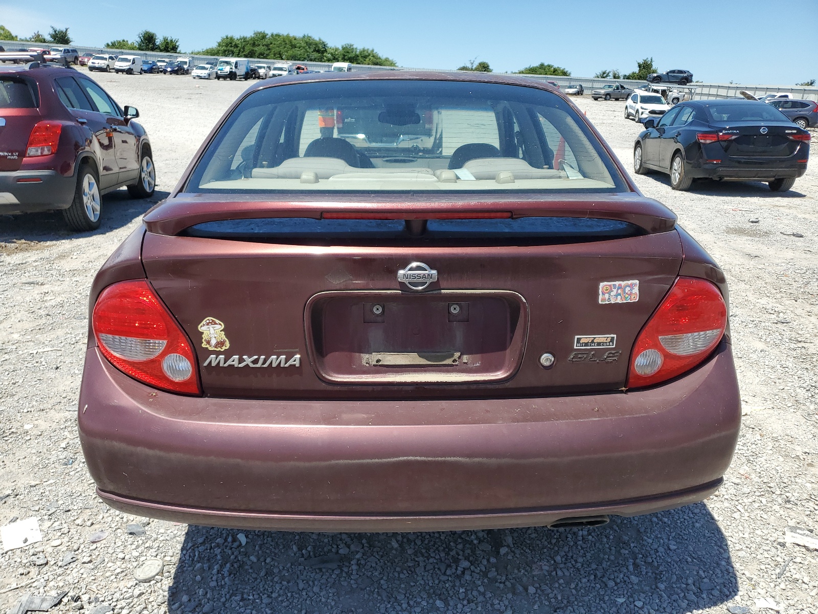 JN1CA31D11T820412 2001 Nissan Maxima Gxe