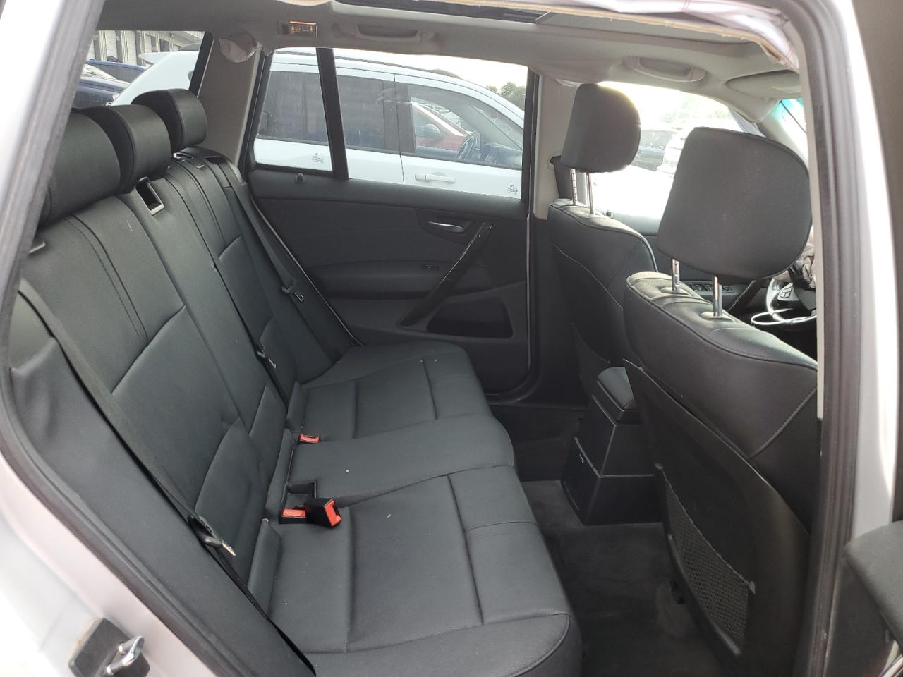 2007 BMW X3 3.0Si VIN: WBXPC93437WF03608 Lot: 60032914