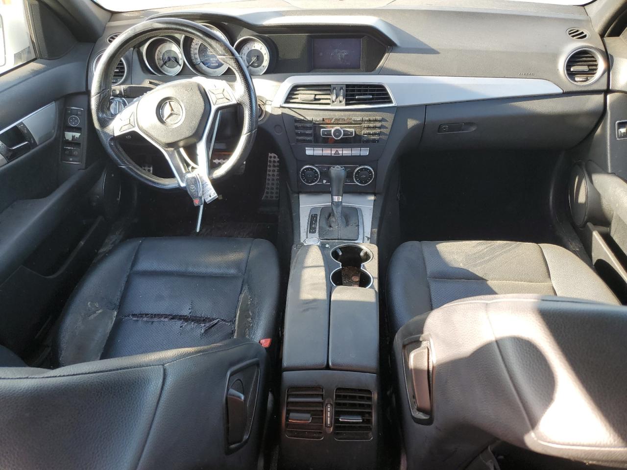 MERCEDES-BENZ C-CLASS 2014 VIN WDDGF4HB2ER310671 photo 8