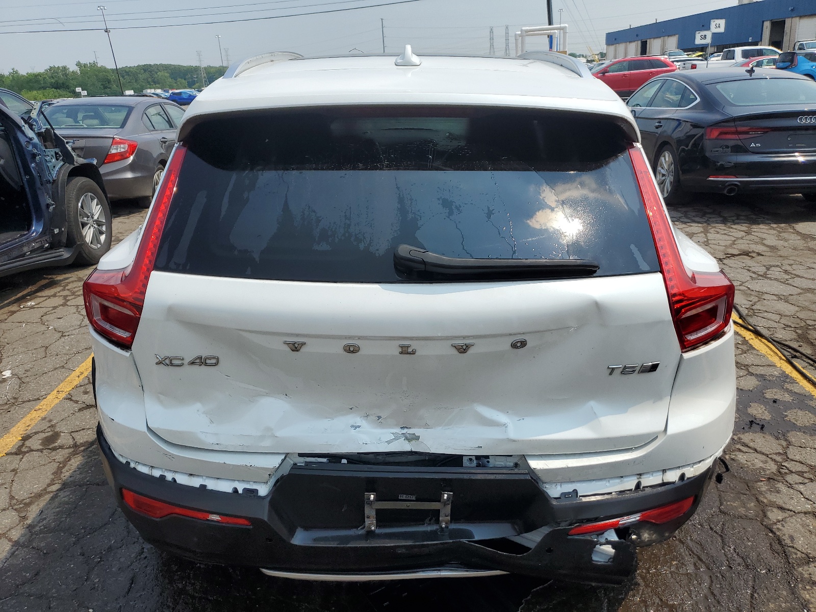 YV4162UL8K2113590 2019 Volvo Xc40 T5 Inscription