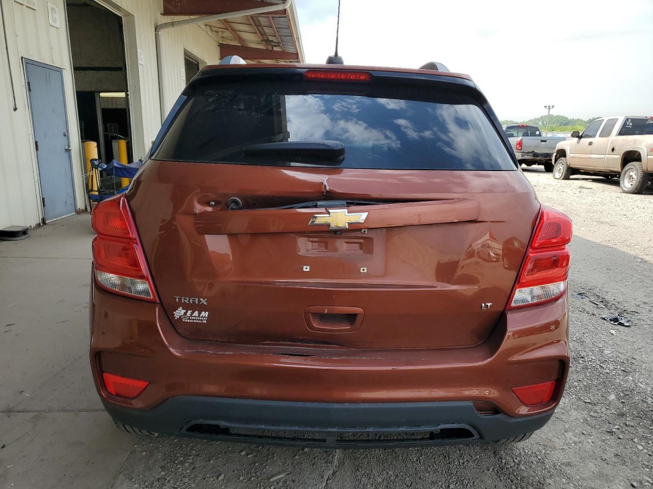 3GNCJLSB2KL257118 2019 Chevrolet Trax 1Lt