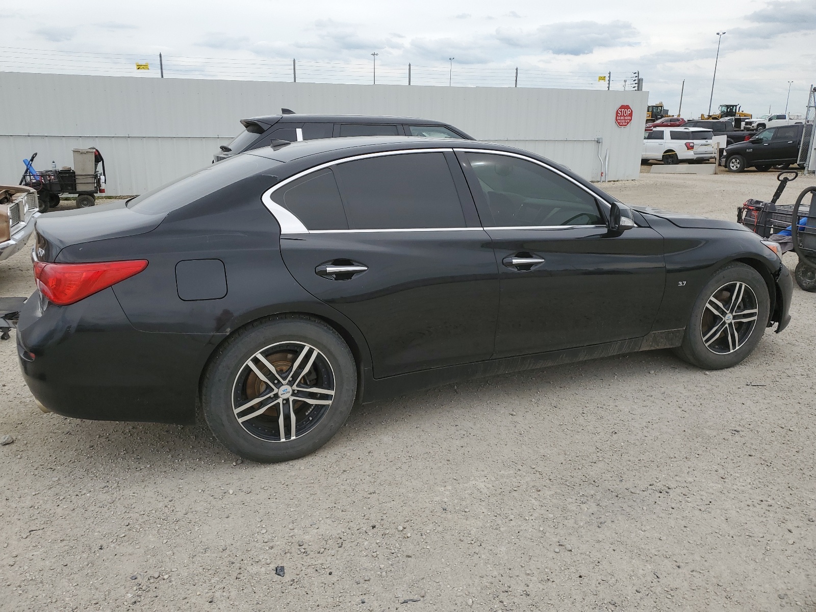 JN1BV7AR3EM687560 2014 Infiniti Q50 Base