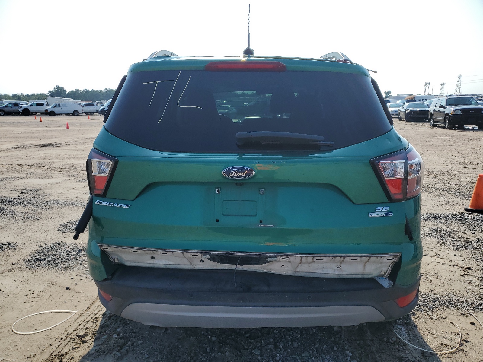 1FMCU9G94HUD95262 2017 Ford Escape Se