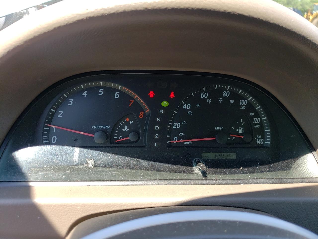 2003 Toyota Camry Le VIN: 4T1BE32K93U645667 Lot: 60270924