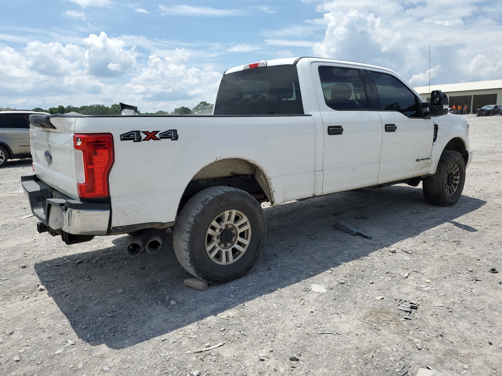 2018 Ford F250 Super Duty vin: 1FT7W2BT7JEB97236