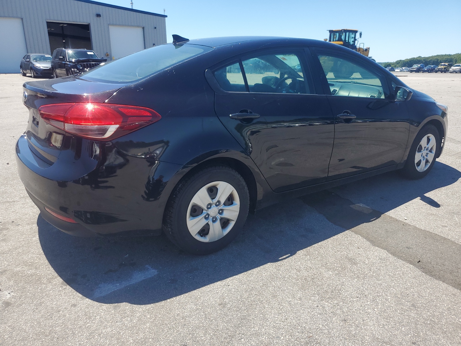 2017 Kia Forte Lx vin: 3KPFK4A77HE052476