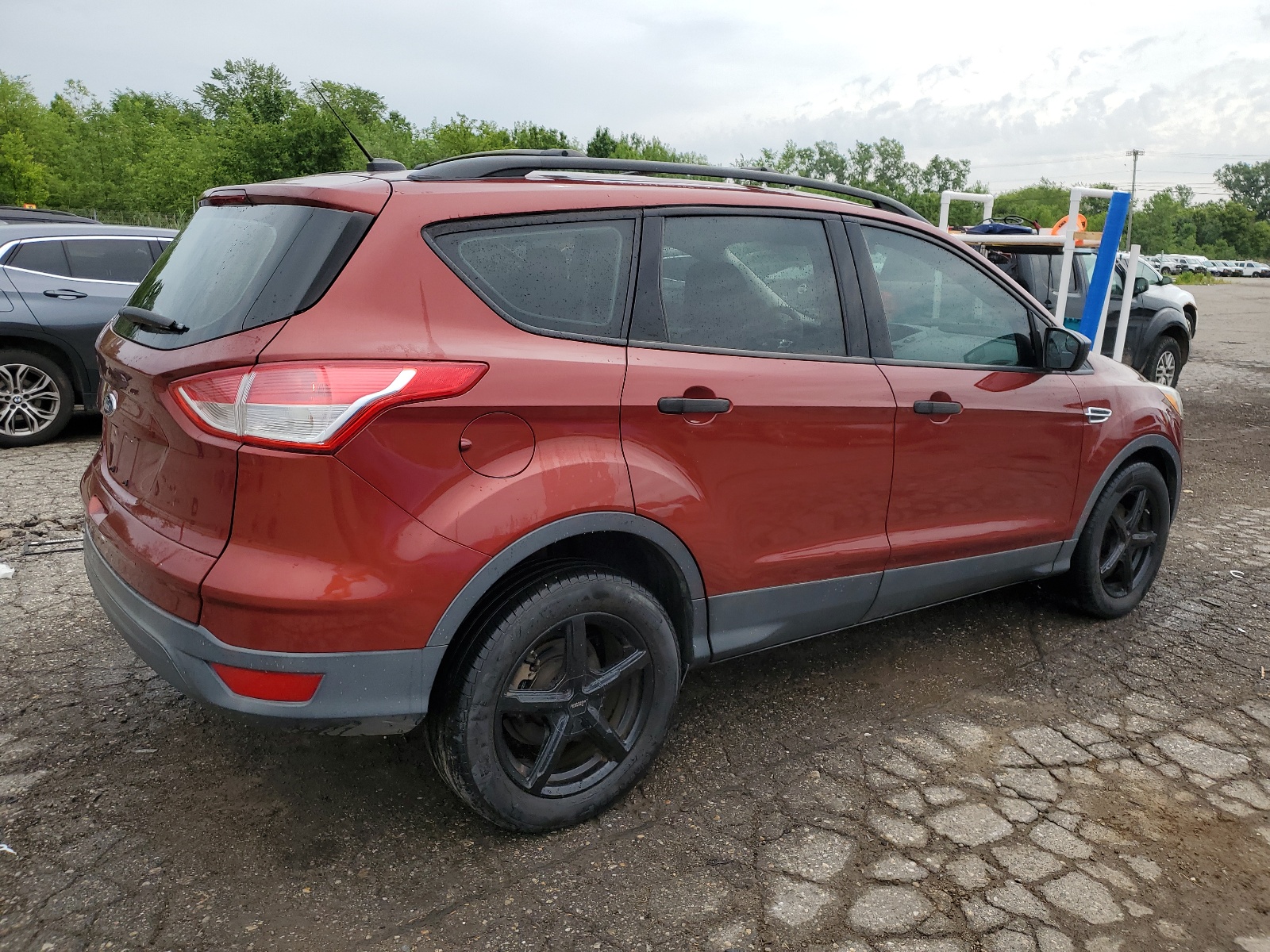 2016 Ford Escape S vin: 1FMCU0F76GUB87779