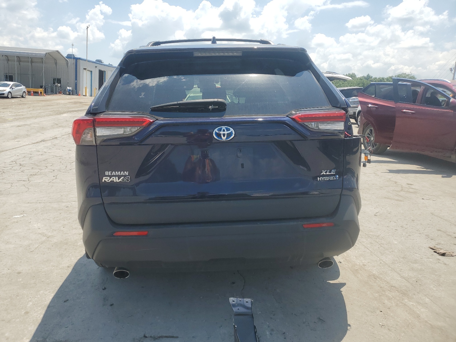 JTMRWRFV5MD128133 2021 Toyota Rav4 Xle