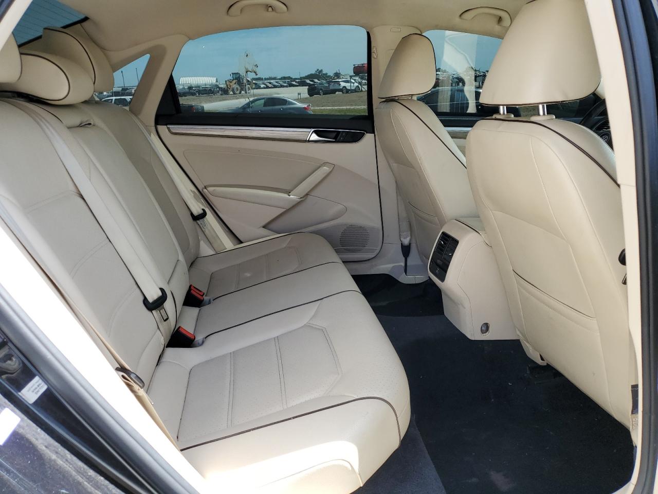 2017 Volkswagen Passat Se VIN: 1VWBT7A35HC014940 Lot: 57395184