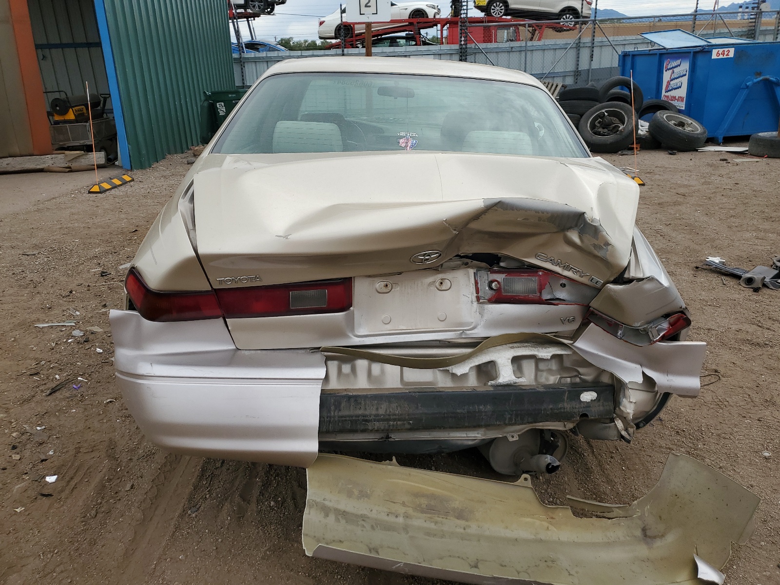 JT2BF28K0X0222663 1999 Toyota Camry Le