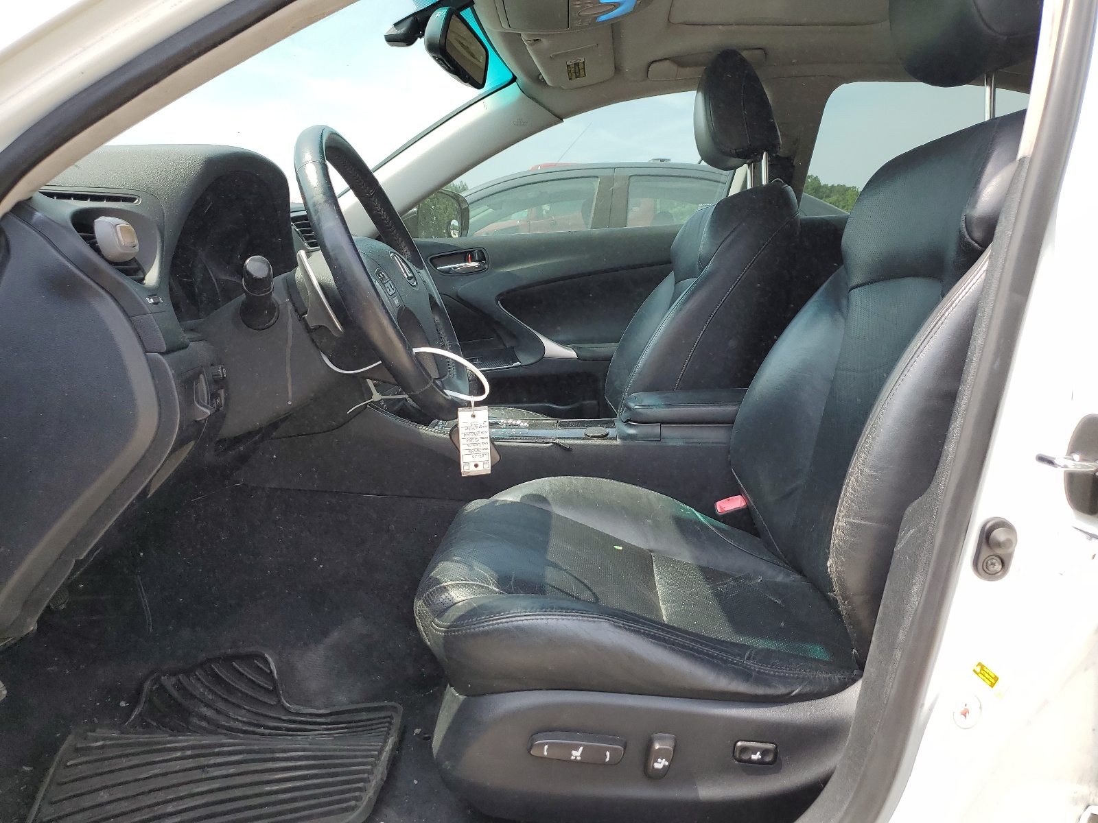 JTHCK262185022498 2008 Lexus Is 250