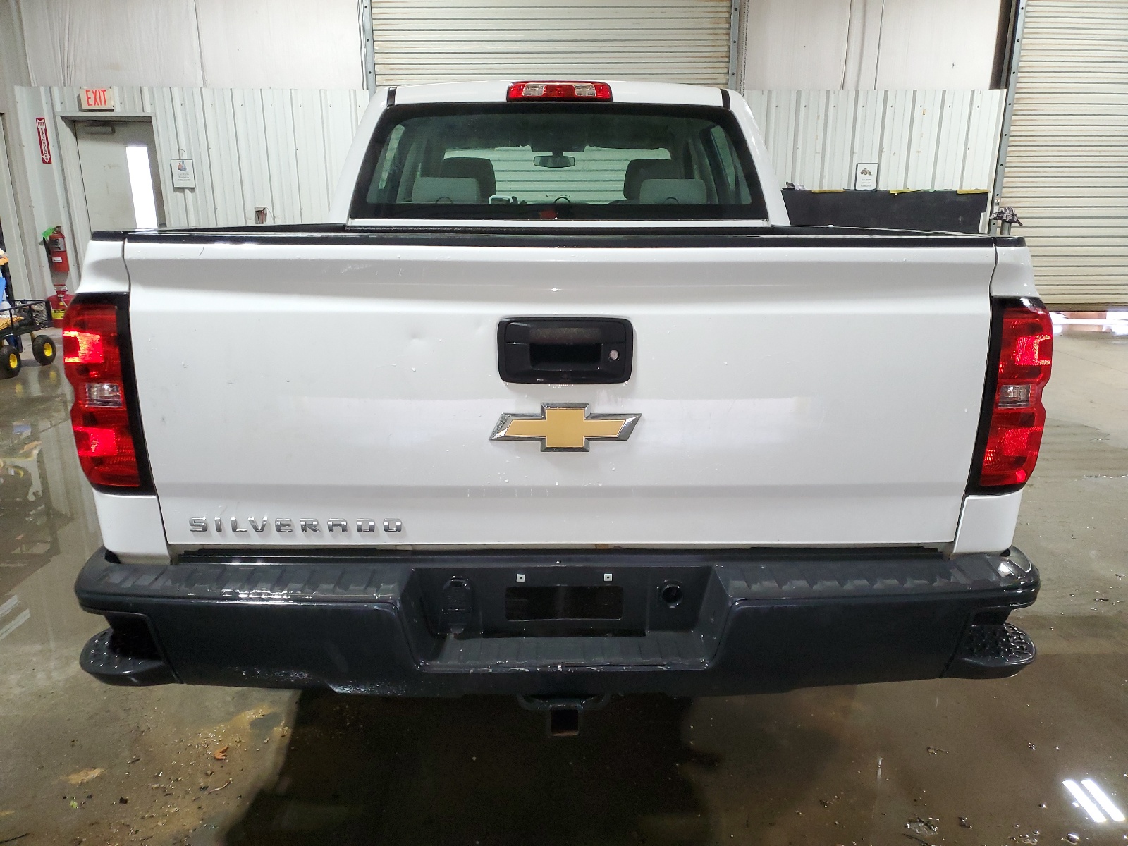 2018 Chevrolet Silverado K1500 vin: 3GCUKNEC9JG607524