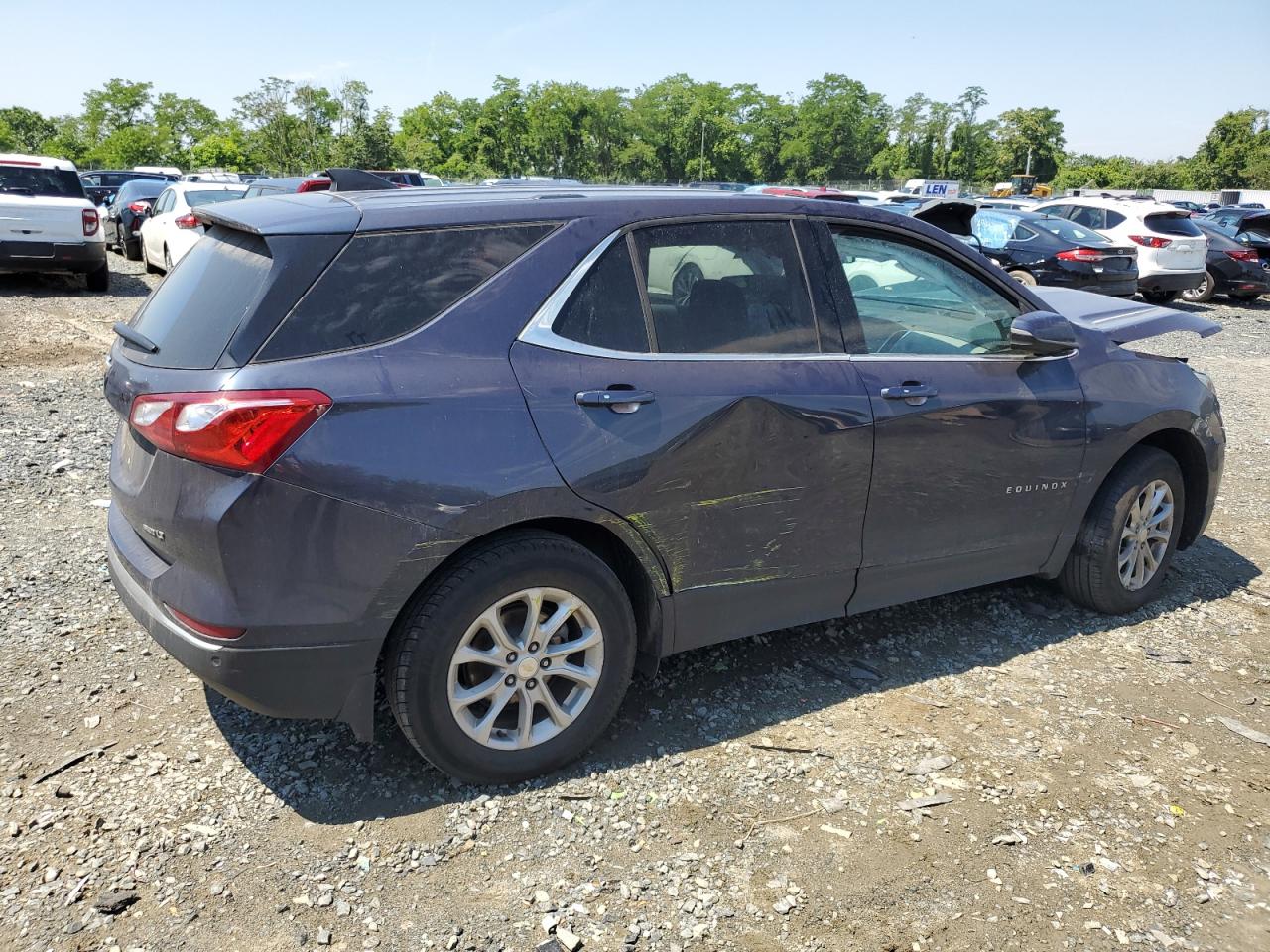 3GNAXSEV5JS609957 2018 Chevrolet Equinox Lt