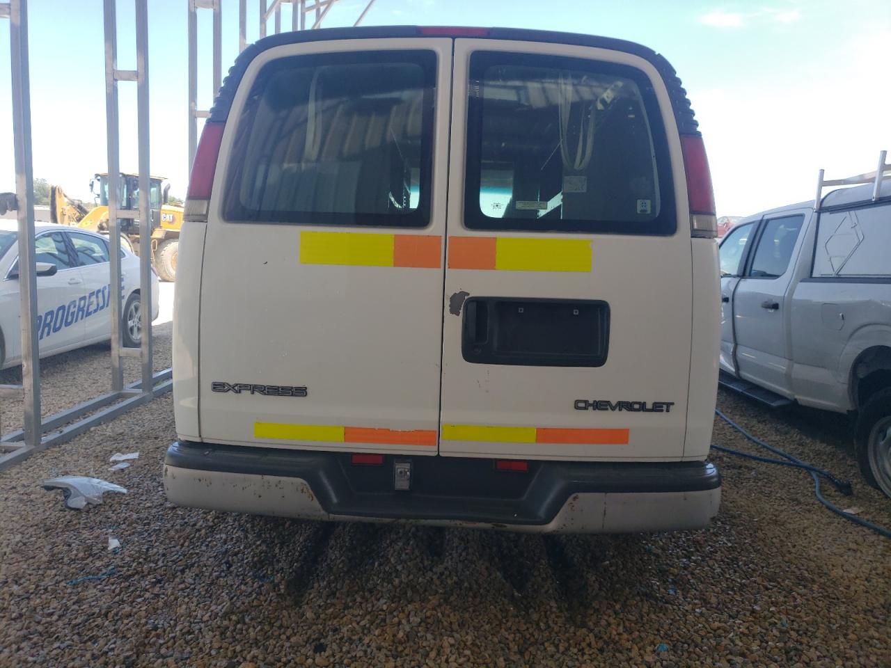 2001 Chevrolet Express G2500 VIN: 1GCFG25W111119461 Lot: 58124014