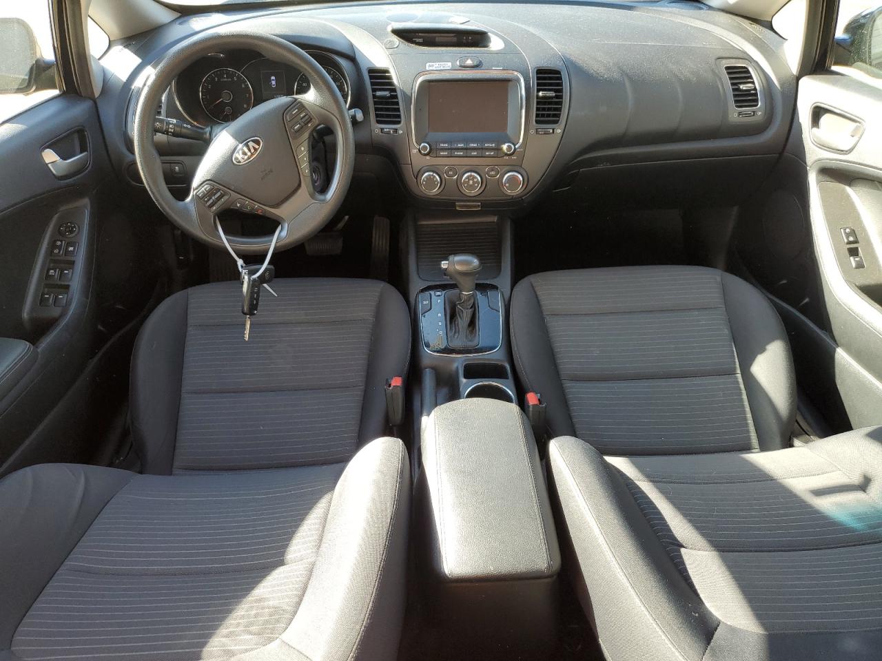 2018 Kia Forte Lx VIN: 3KPFL4A71JE241417 Lot: 57898584