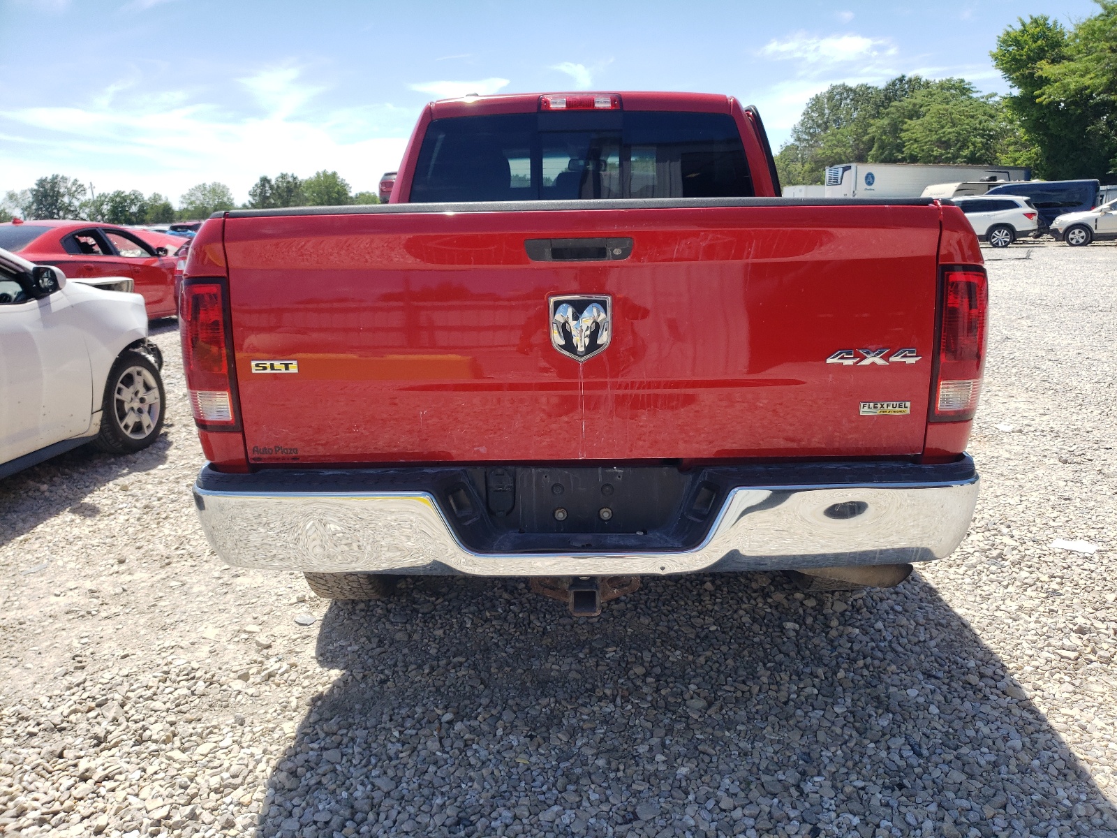 1C6RR7GP6DS637615 2013 Ram 1500 Slt
