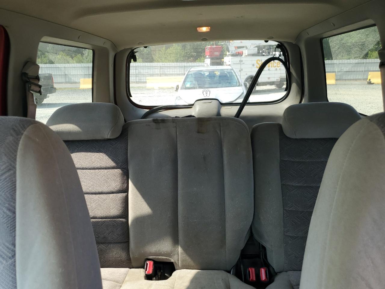 2000 Ford Explorer Xlt VIN: 1FMZU63E9YUB06016 Lot: 60847504