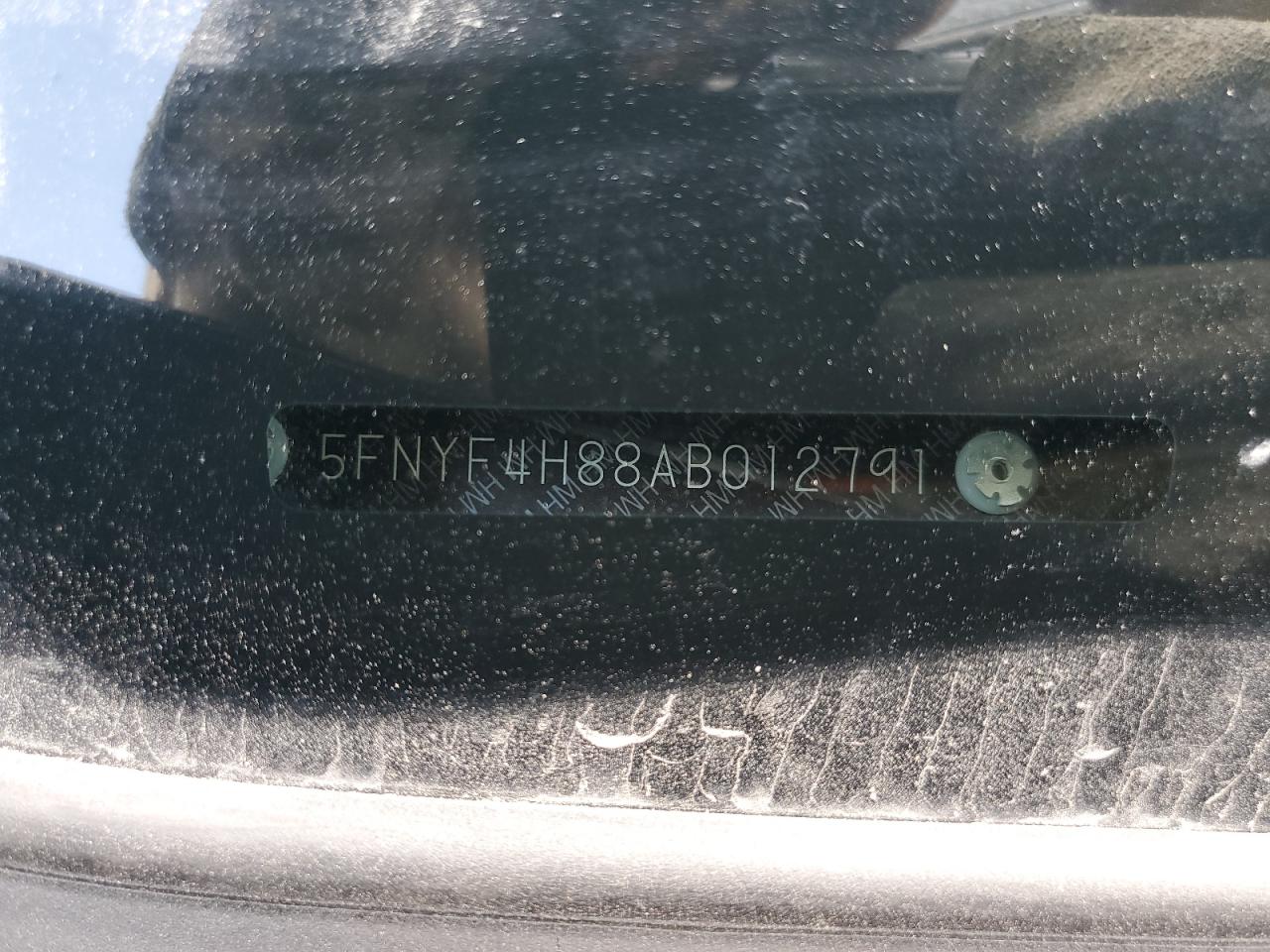 5FNYF4H88AB012791 2010 Honda Pilot Touring