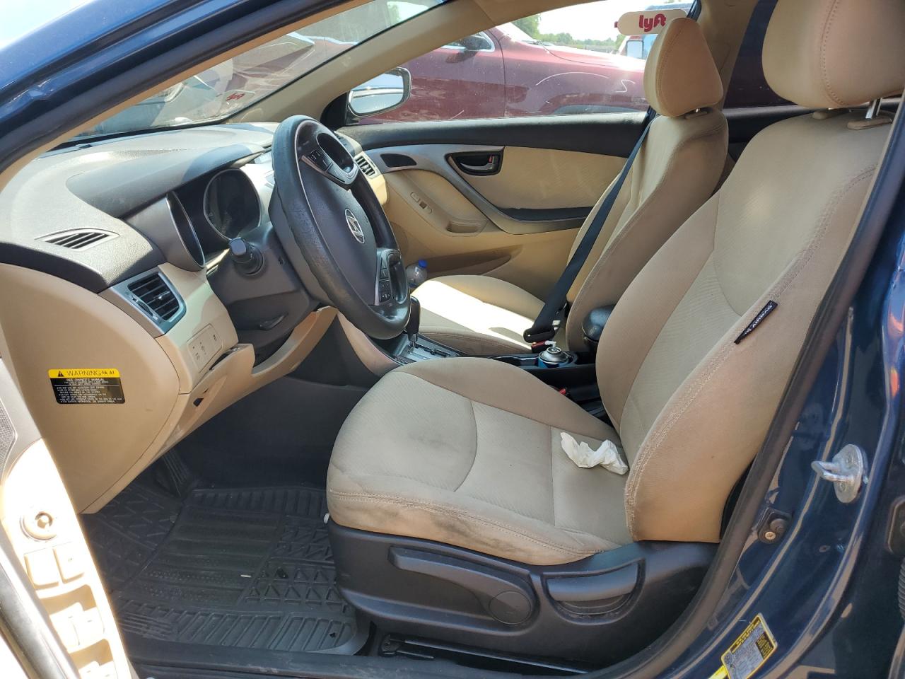 2013 Hyundai Elantra - Image 7