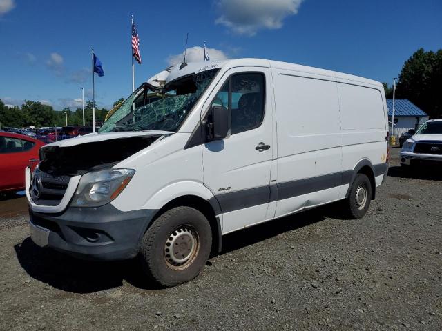 2015 Mercedes-Benz Sprinter 2500 zu verkaufen in East Granby, CT - Front End