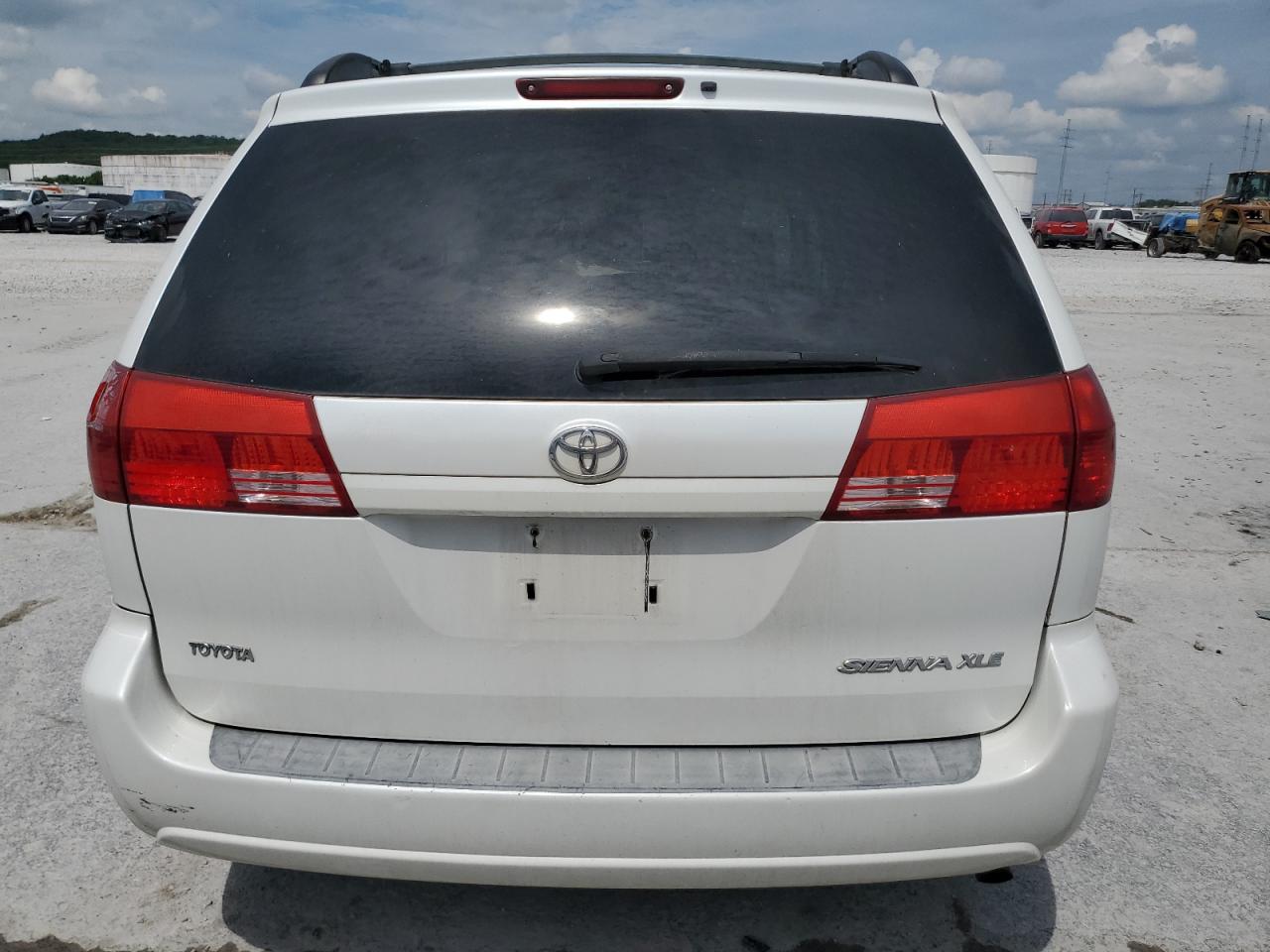 5TDZA22C94S213152 2004 Toyota Sienna Xle