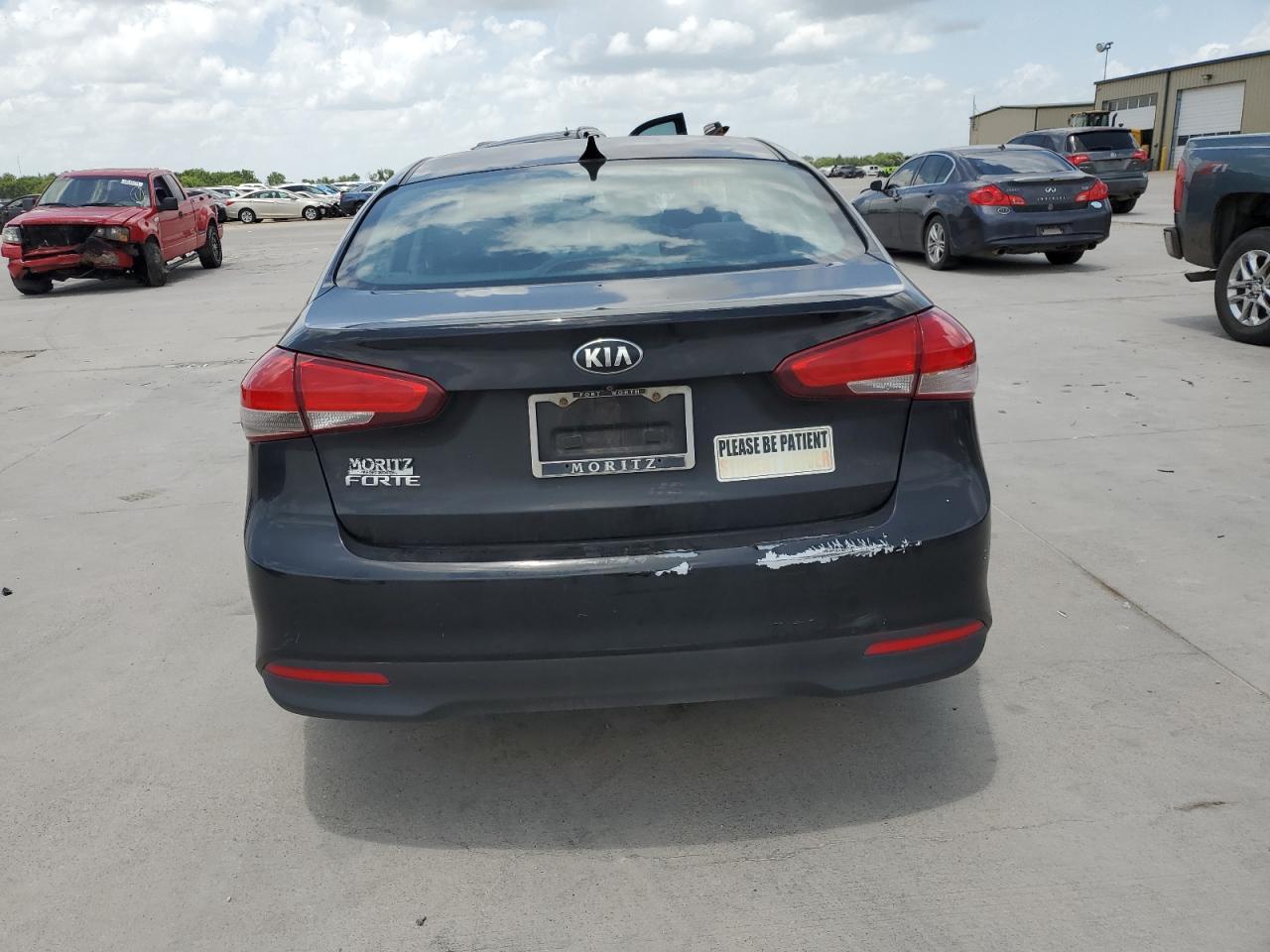 3KPFL4A73HE009282 2017 Kia Forte Lx