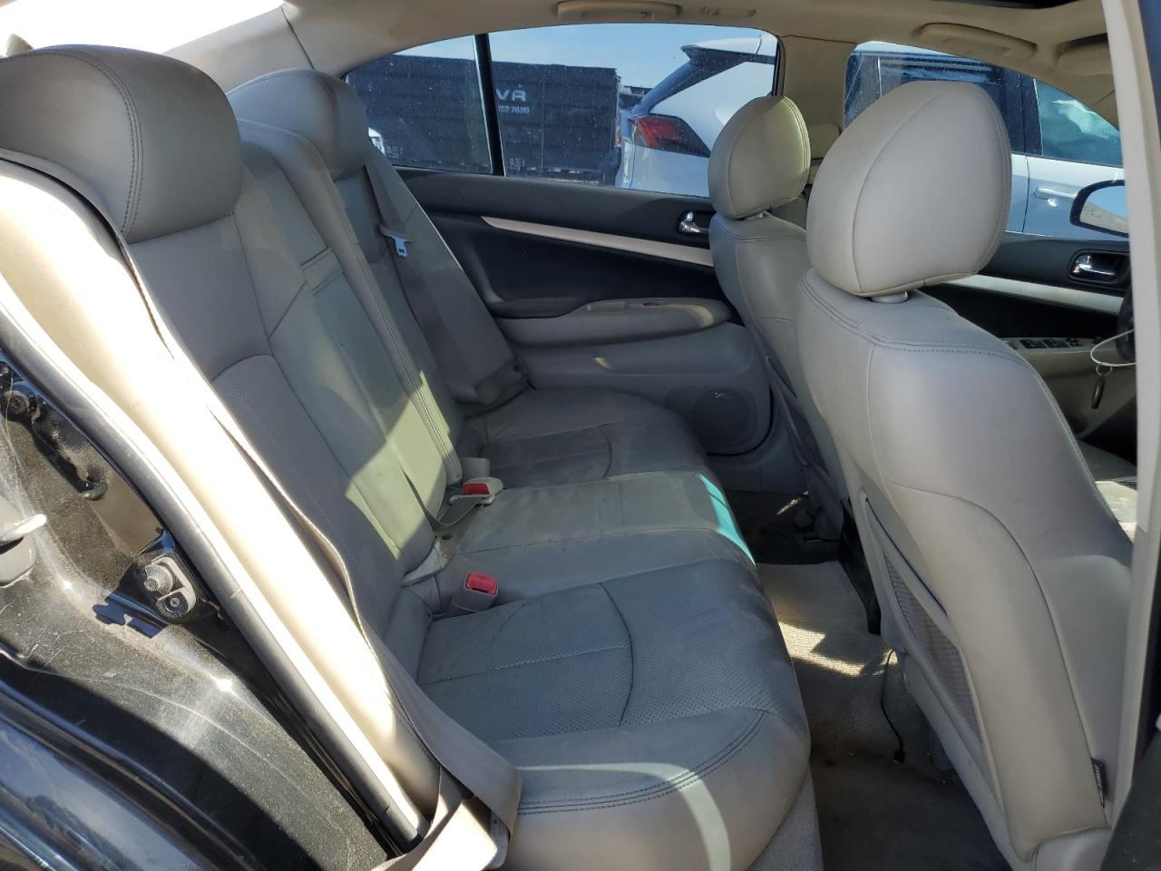 2008 Infiniti G - Image 10