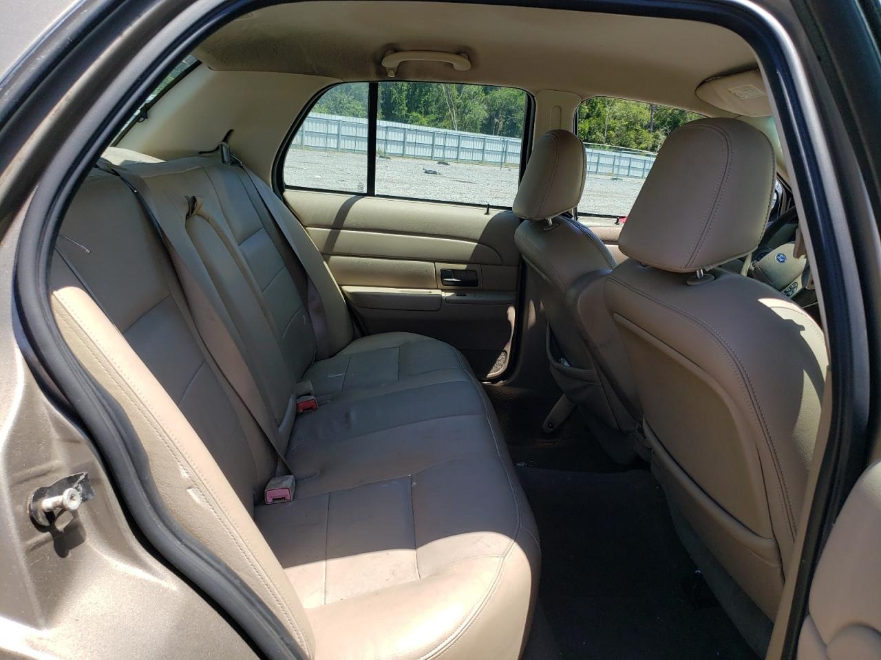 2004 Ford Crown Victoria Lx VIN: 2FAFP74W74X170155 Lot: 57515644